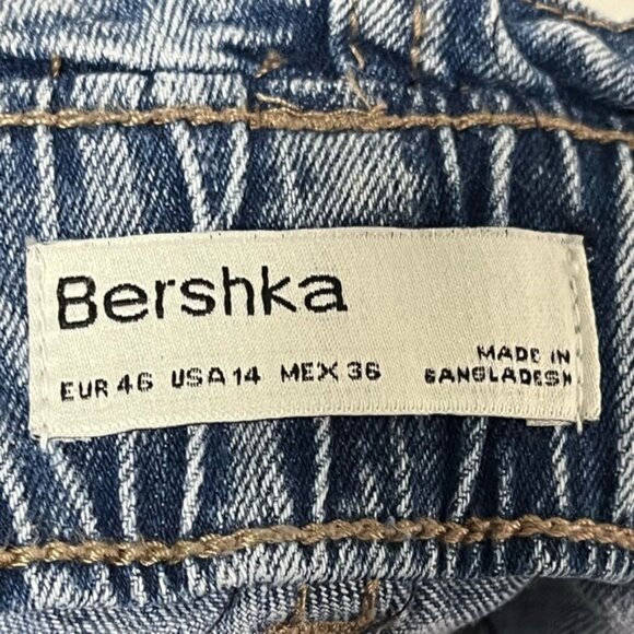 Bershka Paperbag Waist Denim Shorts - Size US 14 - Picture 3 of 9